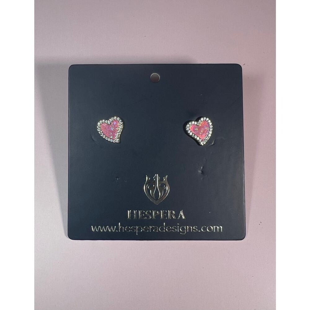 Hespera stud earrings